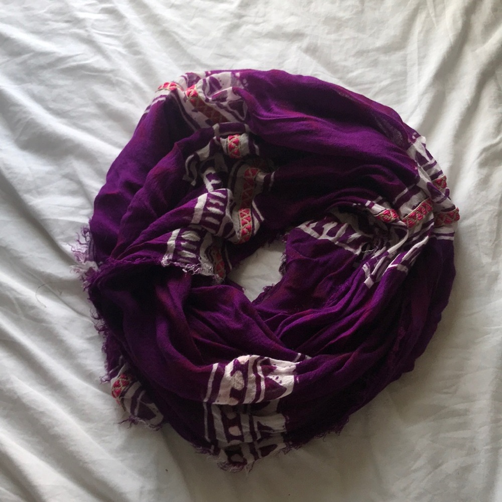 Infinity scarf